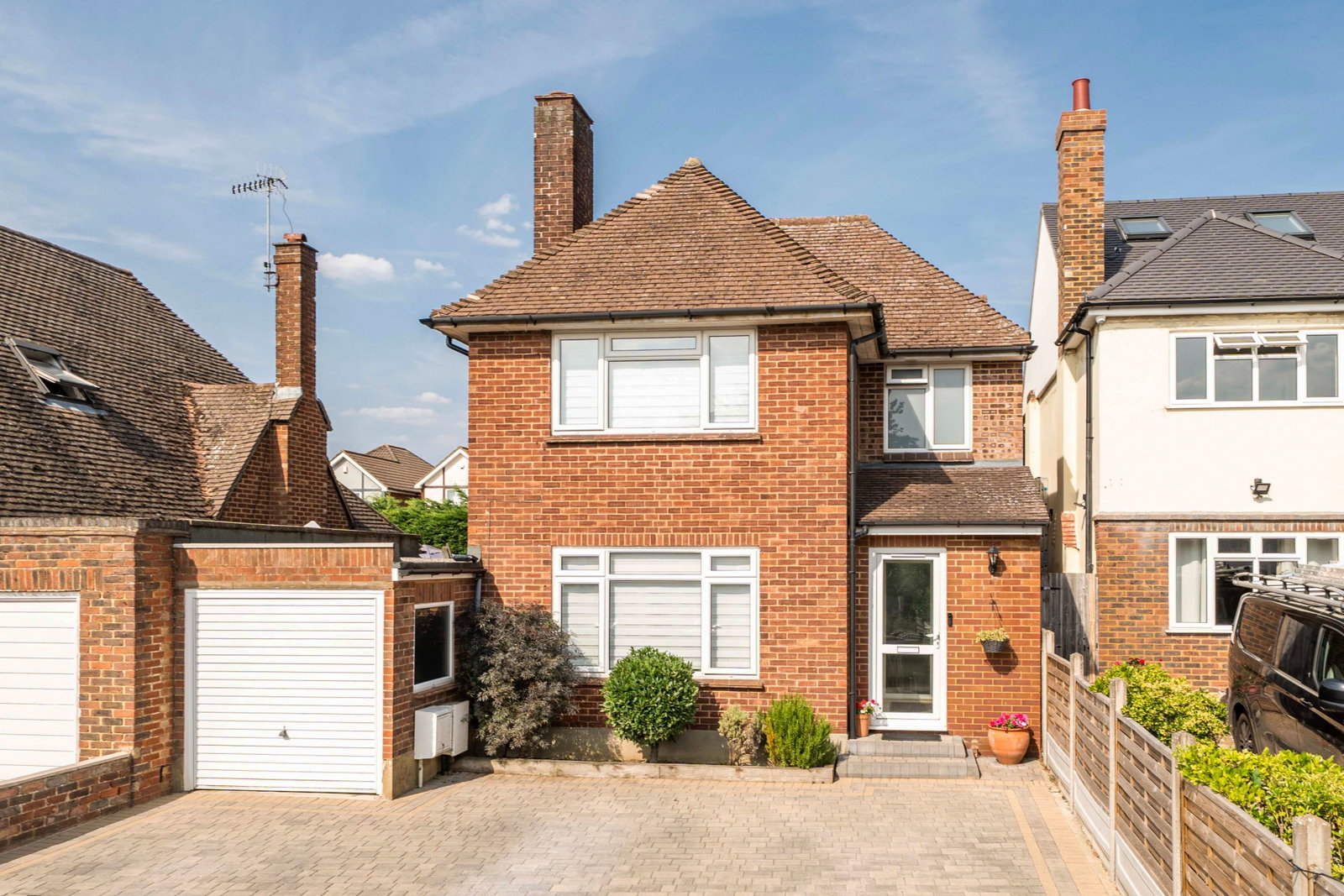 Detached House in Bushey