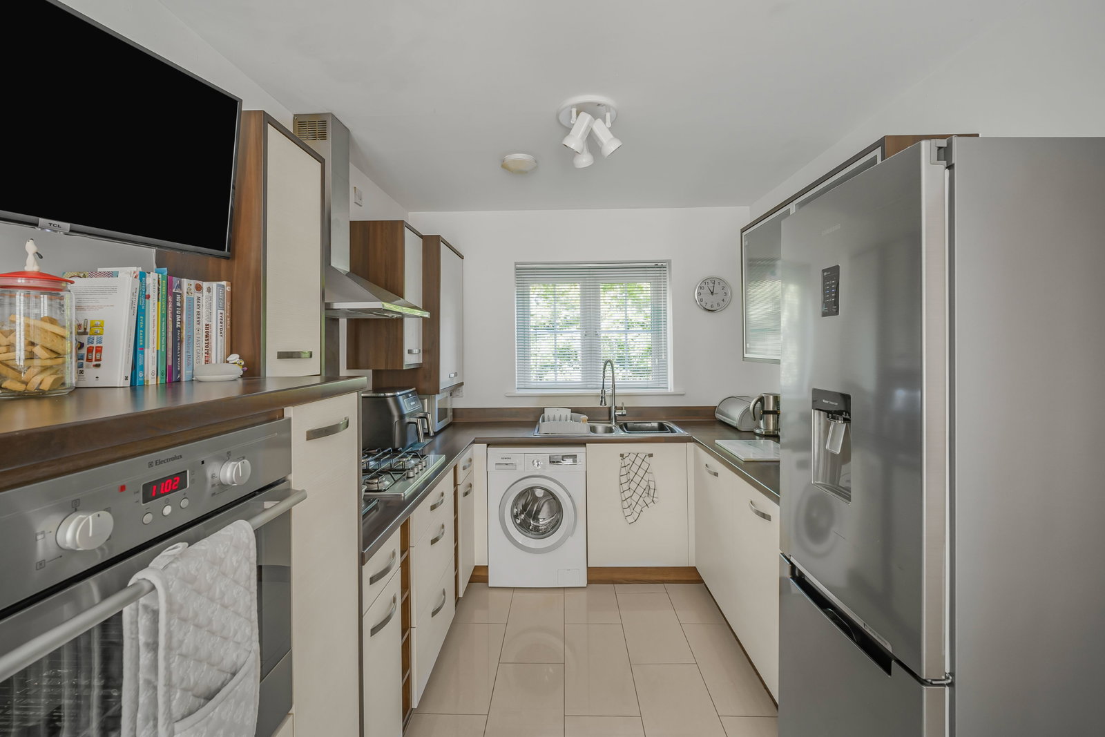 Detached House for sale in Bridgend, Heol Blandy, Bridgend, CF31 5FN