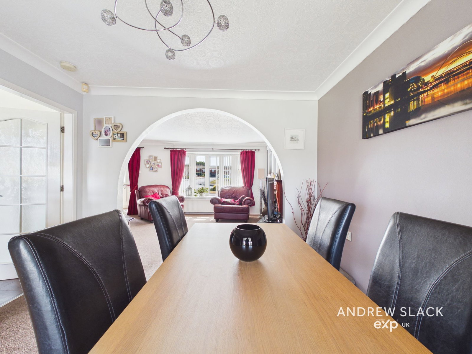 Detached House in Mansfield