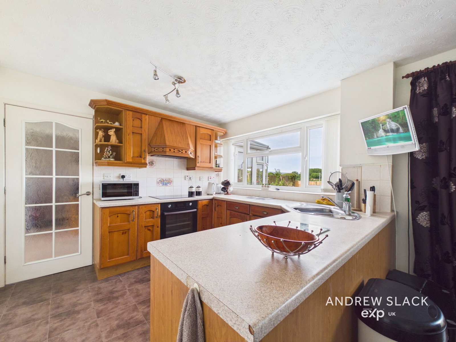 Detached House for sale in Mansfield, Nethercross Drive, Warsop, Mansfield, NG20 0QR
