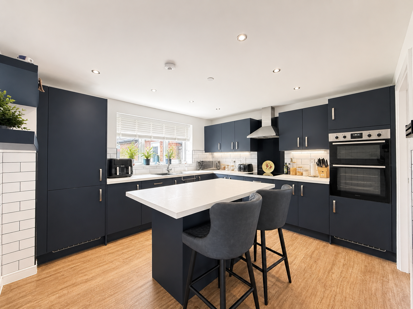Detached House in Swansea