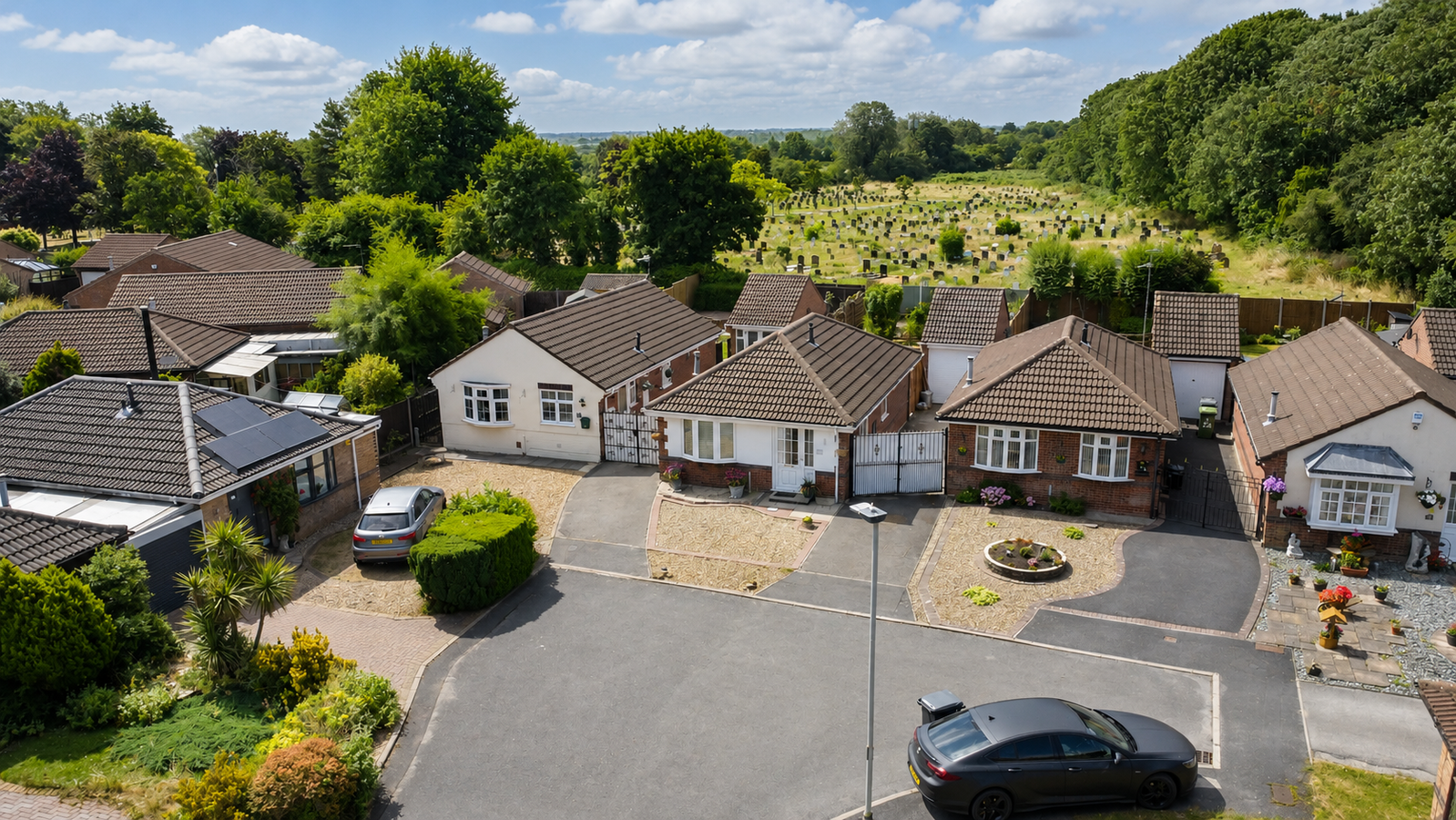 Bungalow in Leicester