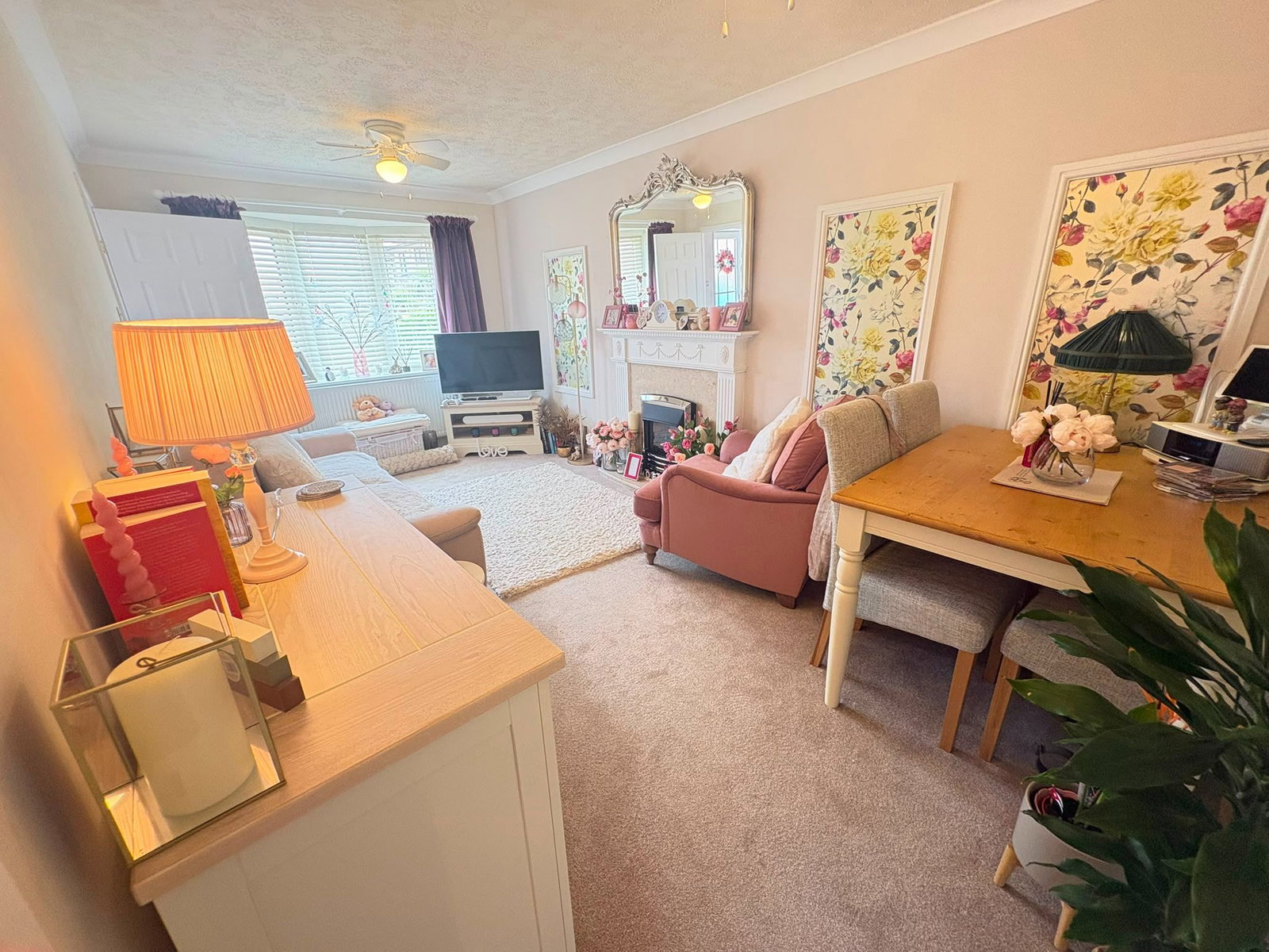 Bungalow in Leicester