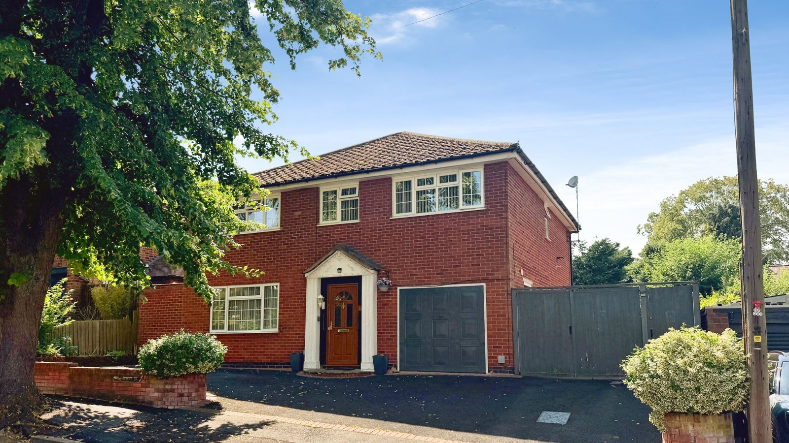 Detached House in Leicester