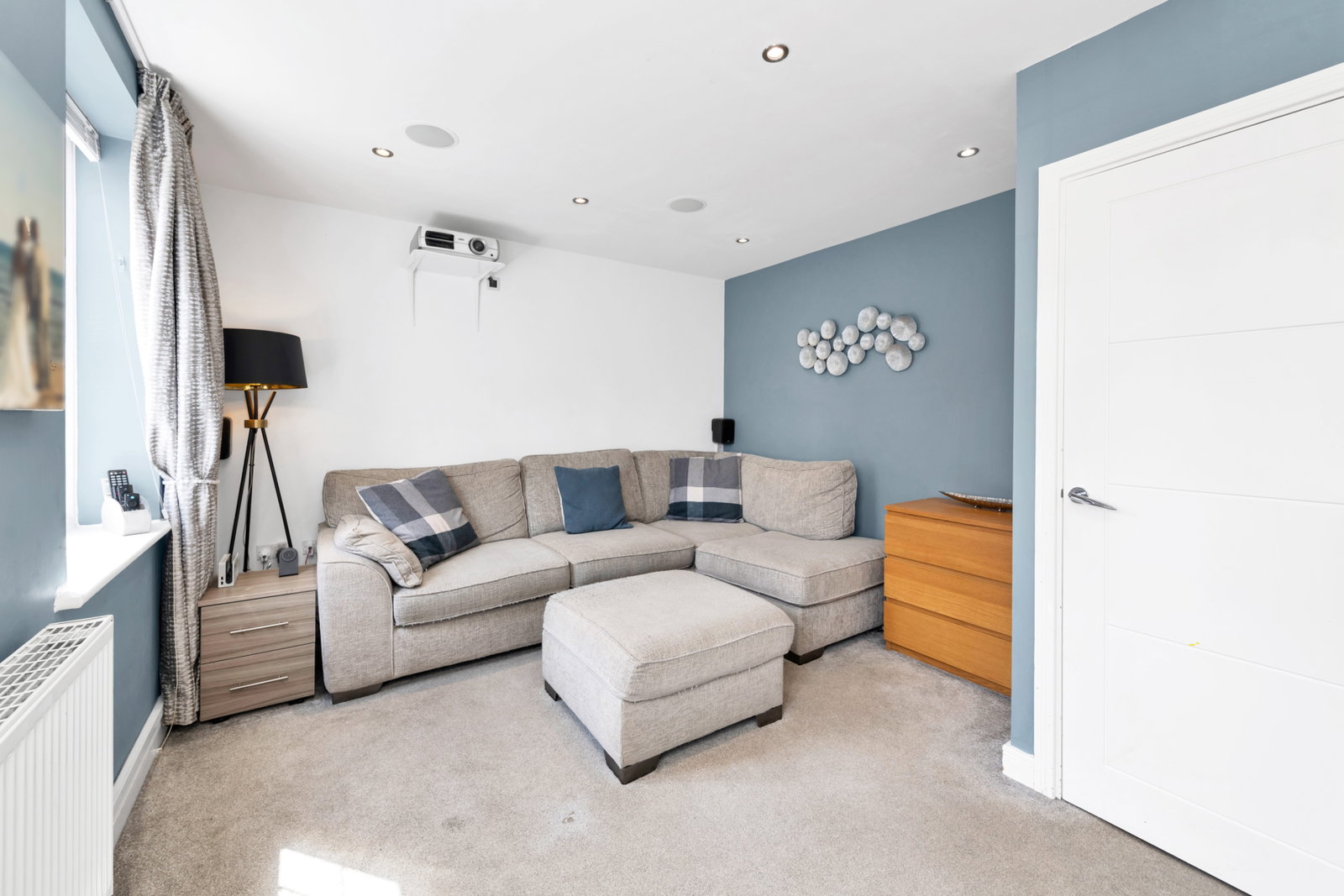 Semi Detached House in Brampton