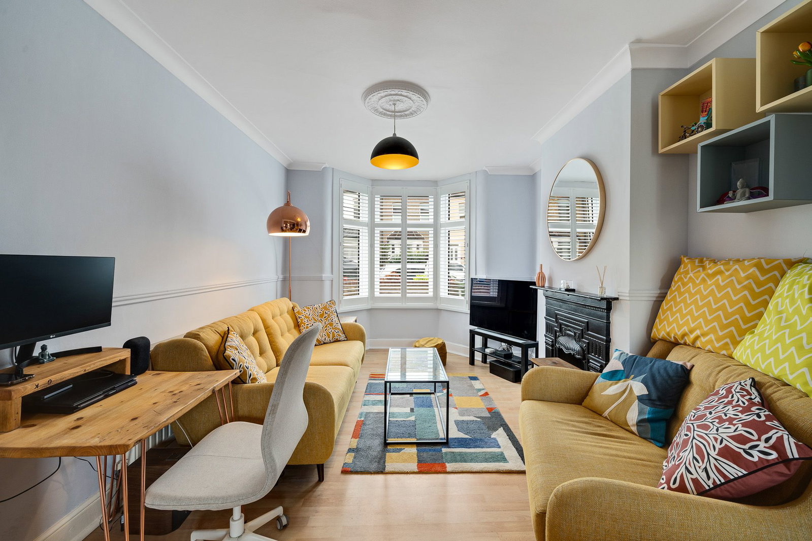 Terraced House for sale in London, Kirkham Street, Plumstead, SE18 2EL, 827 m²