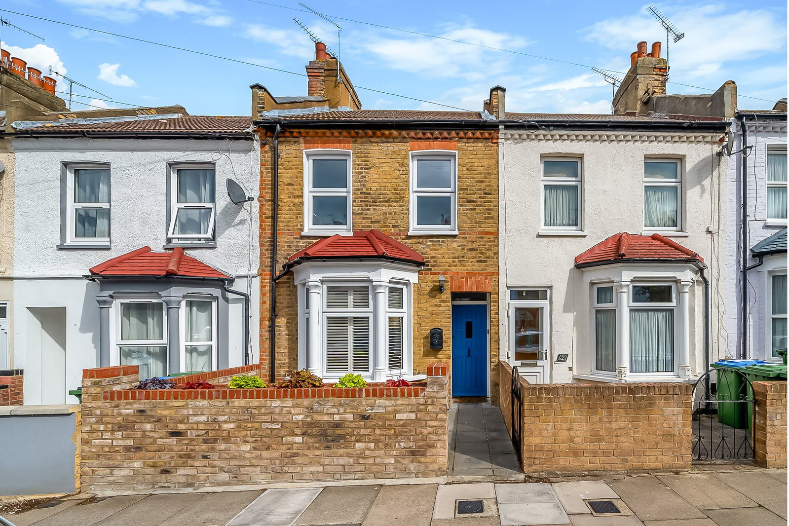 Terraced House for sale in London, Kirkham Street, Plumstead, SE18 2EL, 827 m²