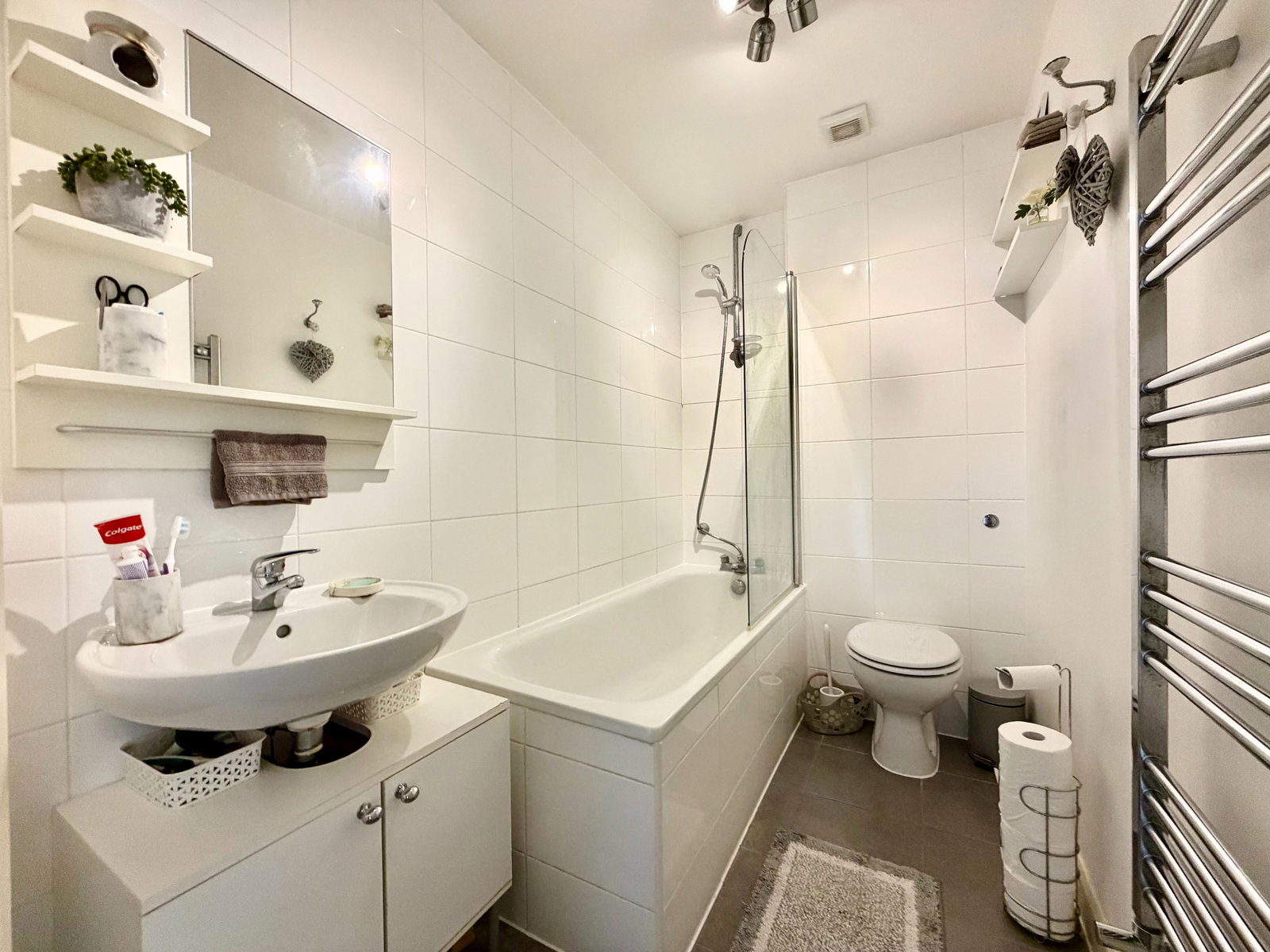 Apartment in Edgware