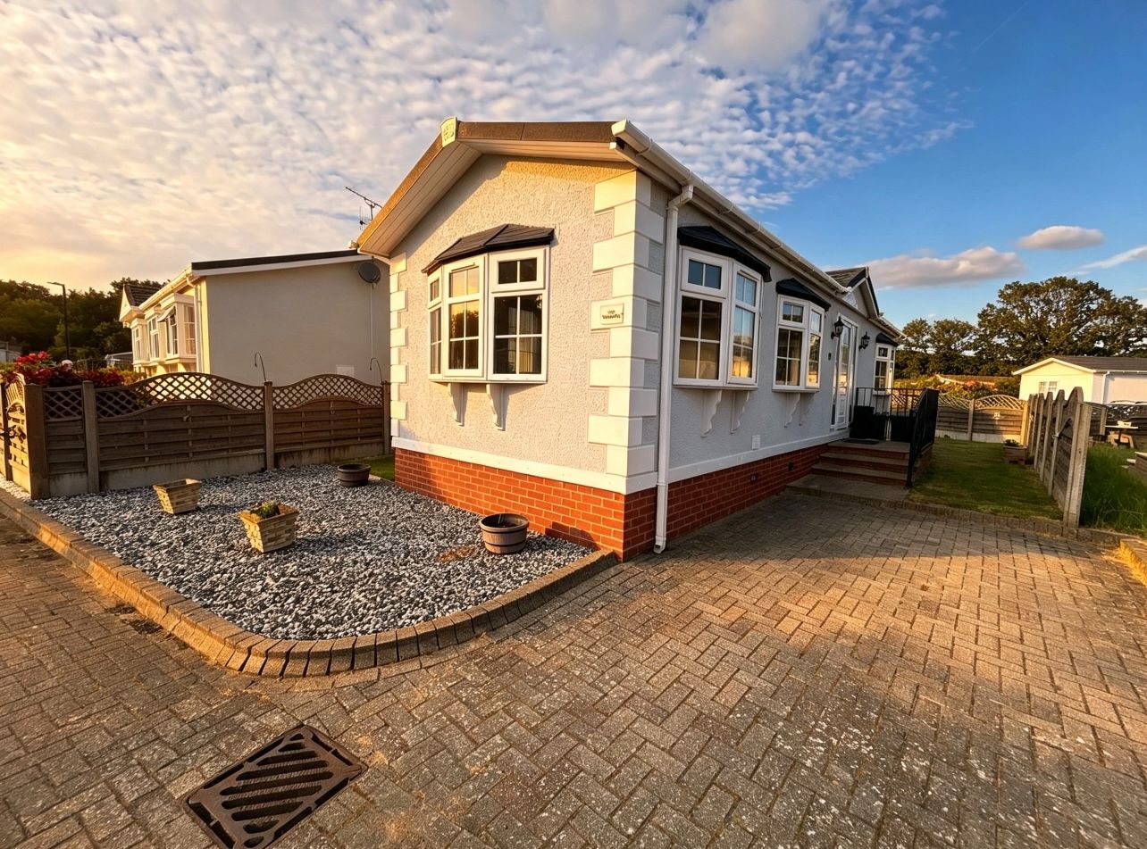 Park Home in Bishop's Stortford