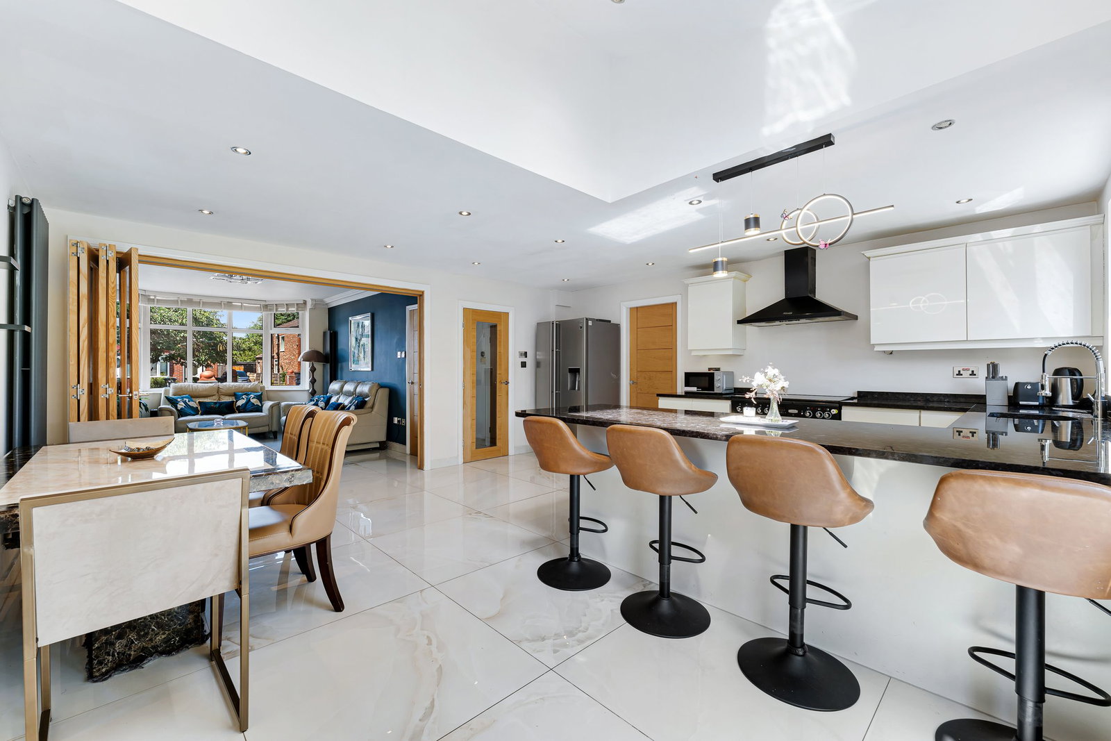 Detached House in Sale