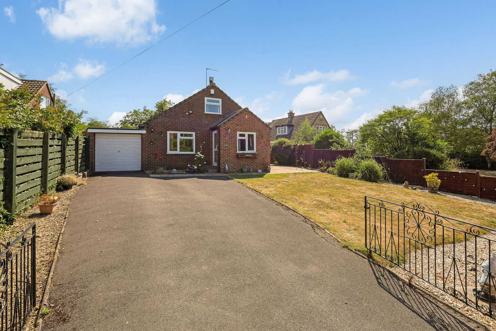 Bungalow in Cheltenham