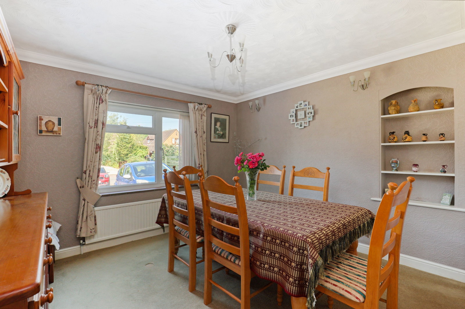 Bungalow in Cheltenham