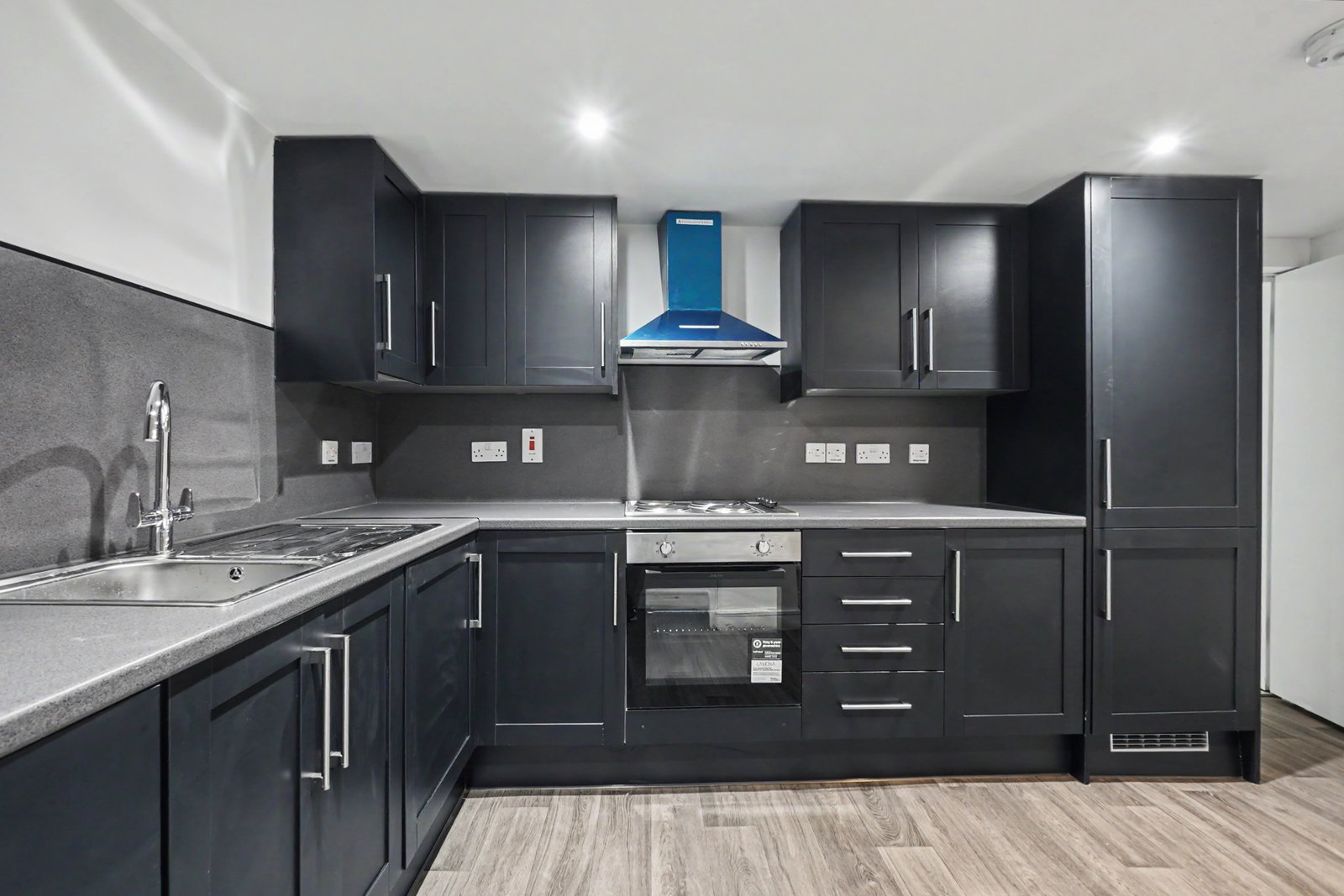 Duplex Flat in Chatham