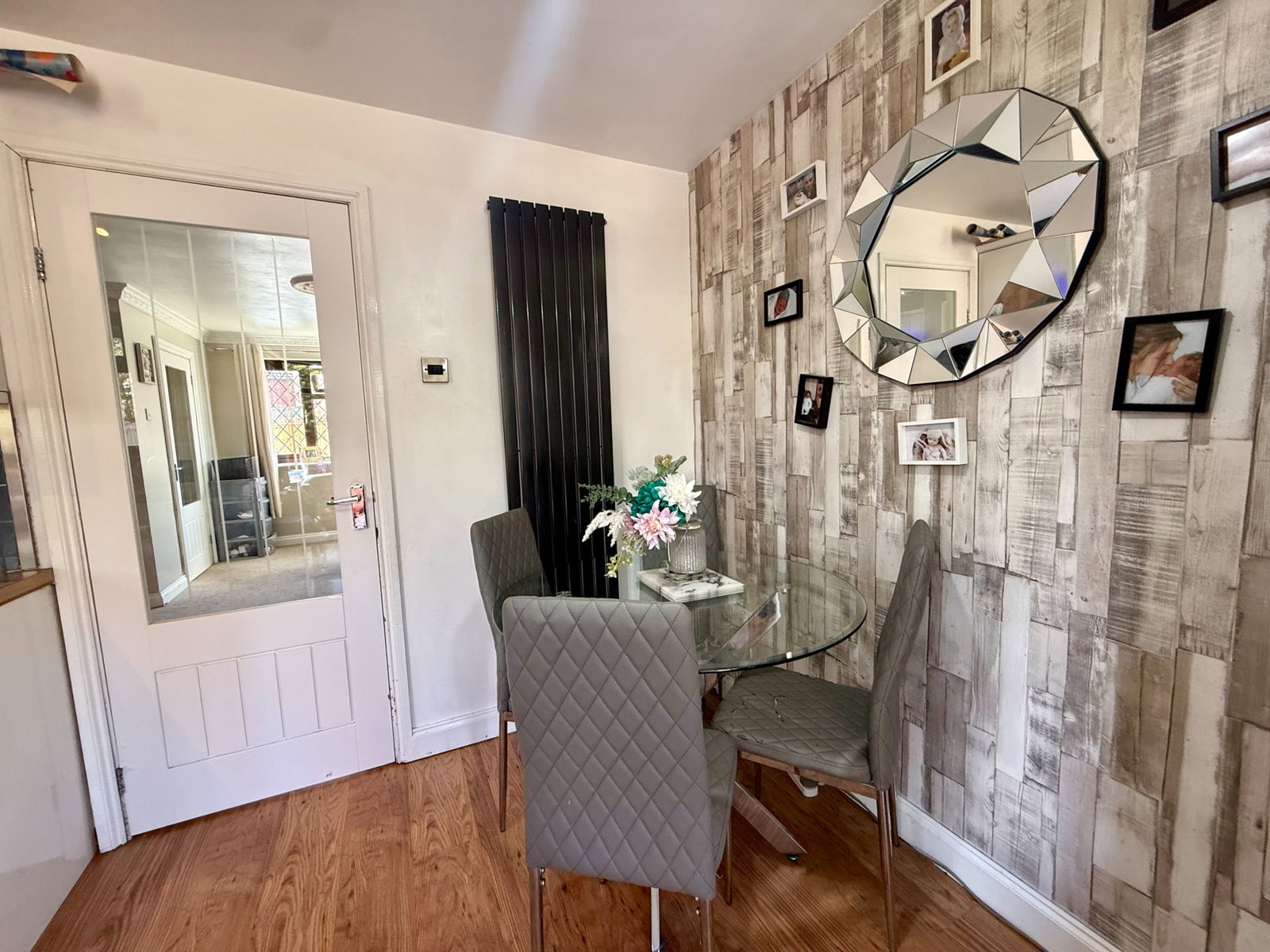 Semi Detached House for sale in Swadlincote, School Close, Albert Village
