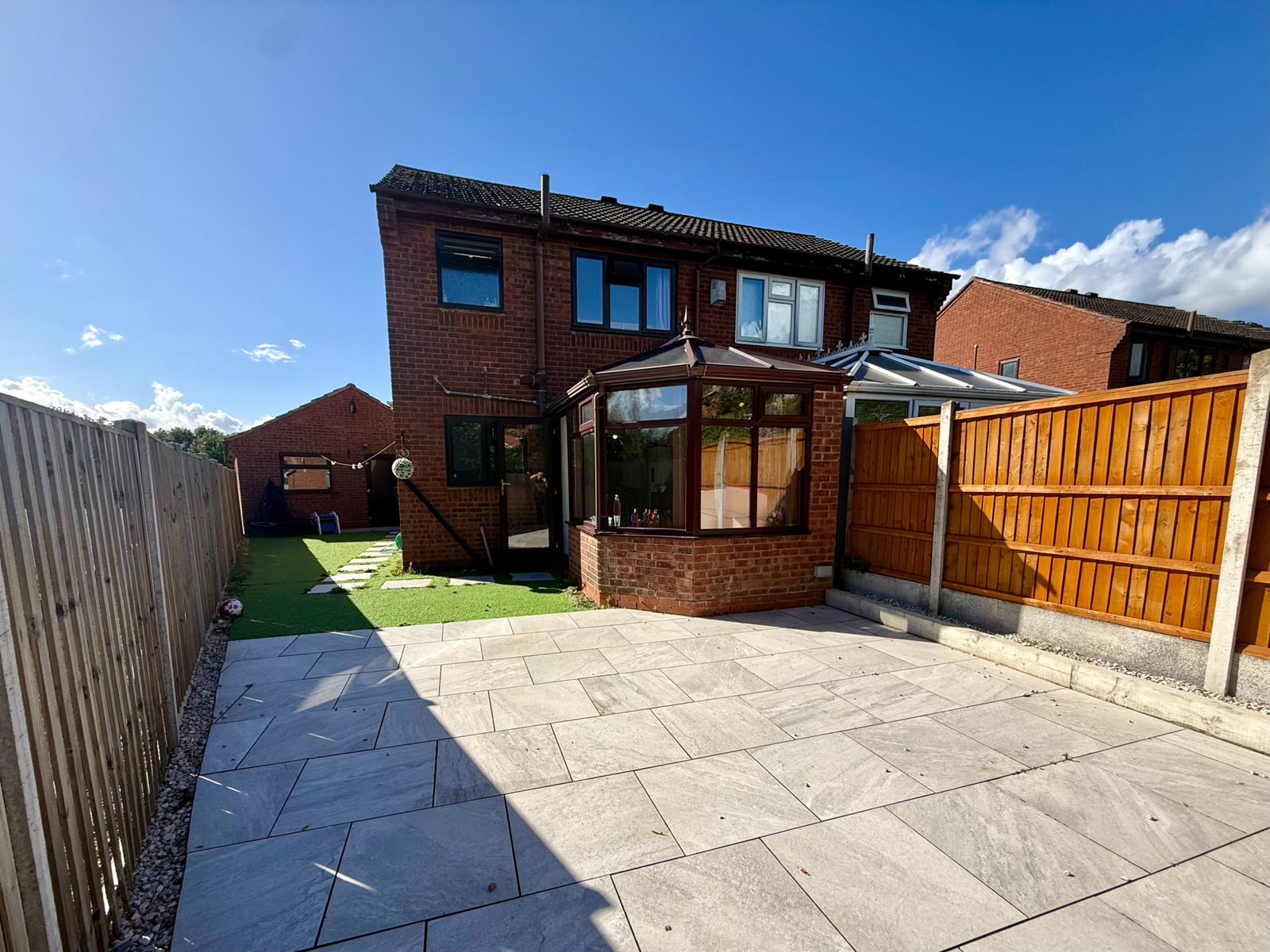 Semi Detached House for sale in Swadlincote, School Close, Albert Village