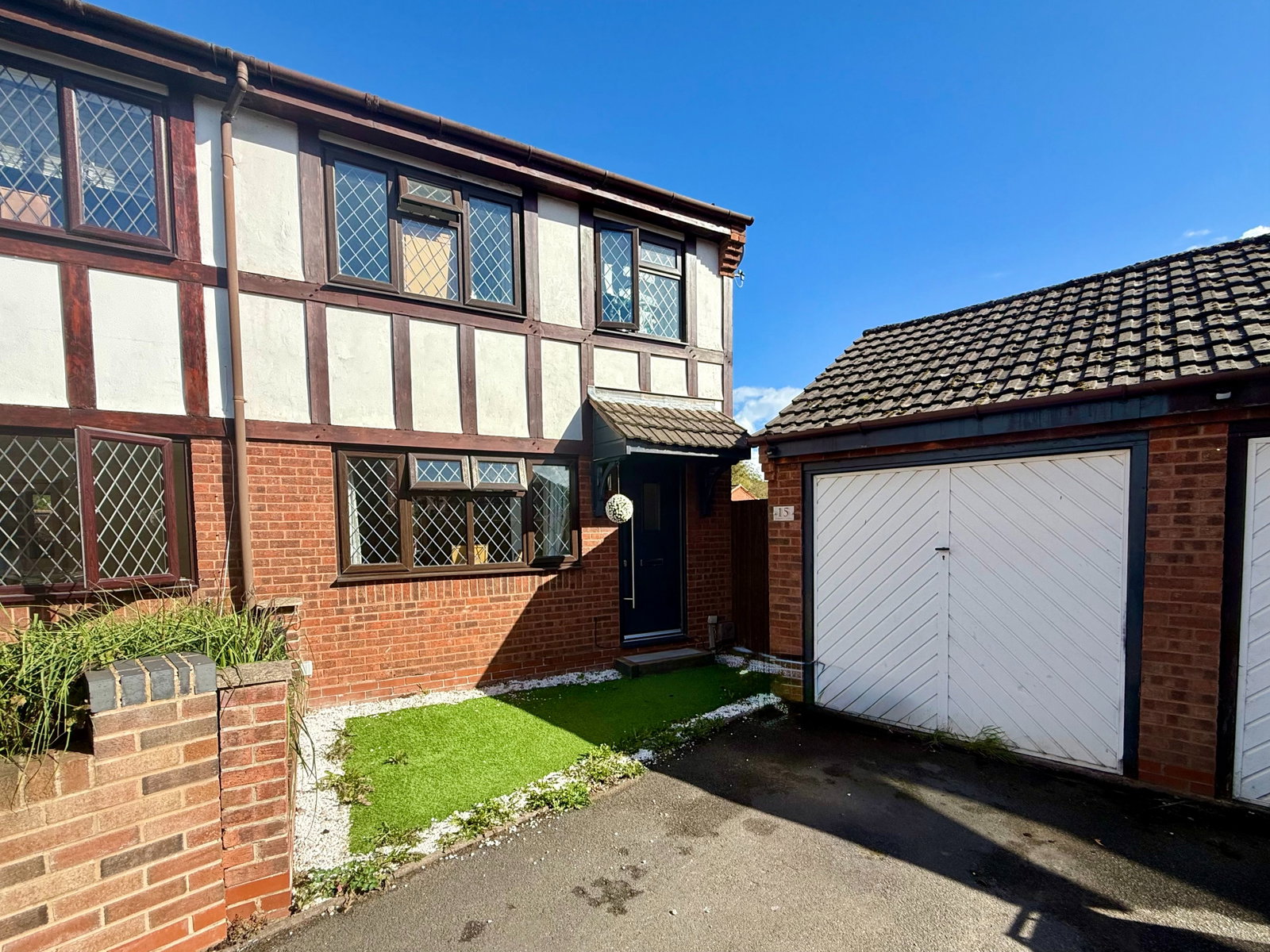 Semi Detached House for sale in Swadlincote, School Close, Albert Village