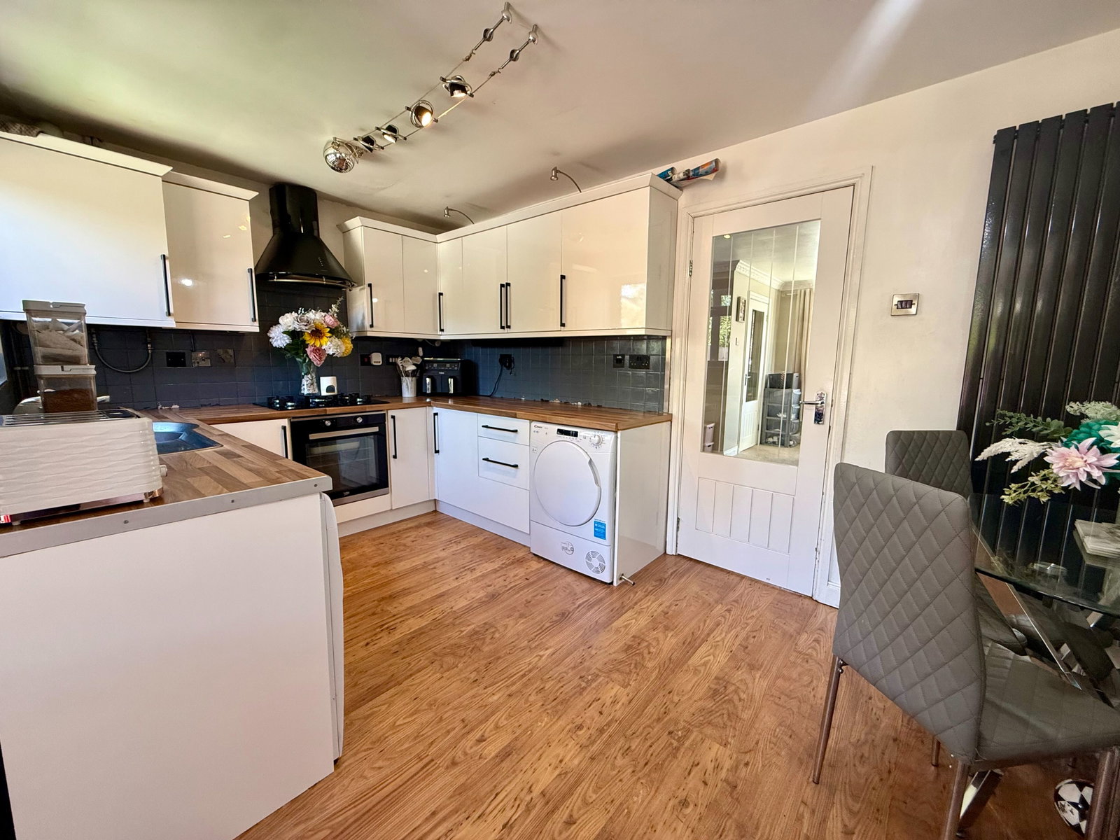 Semi Detached House for sale in Swadlincote, School Close, Albert Village