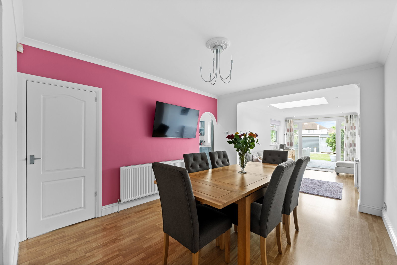 Semi Detached House in Epsom