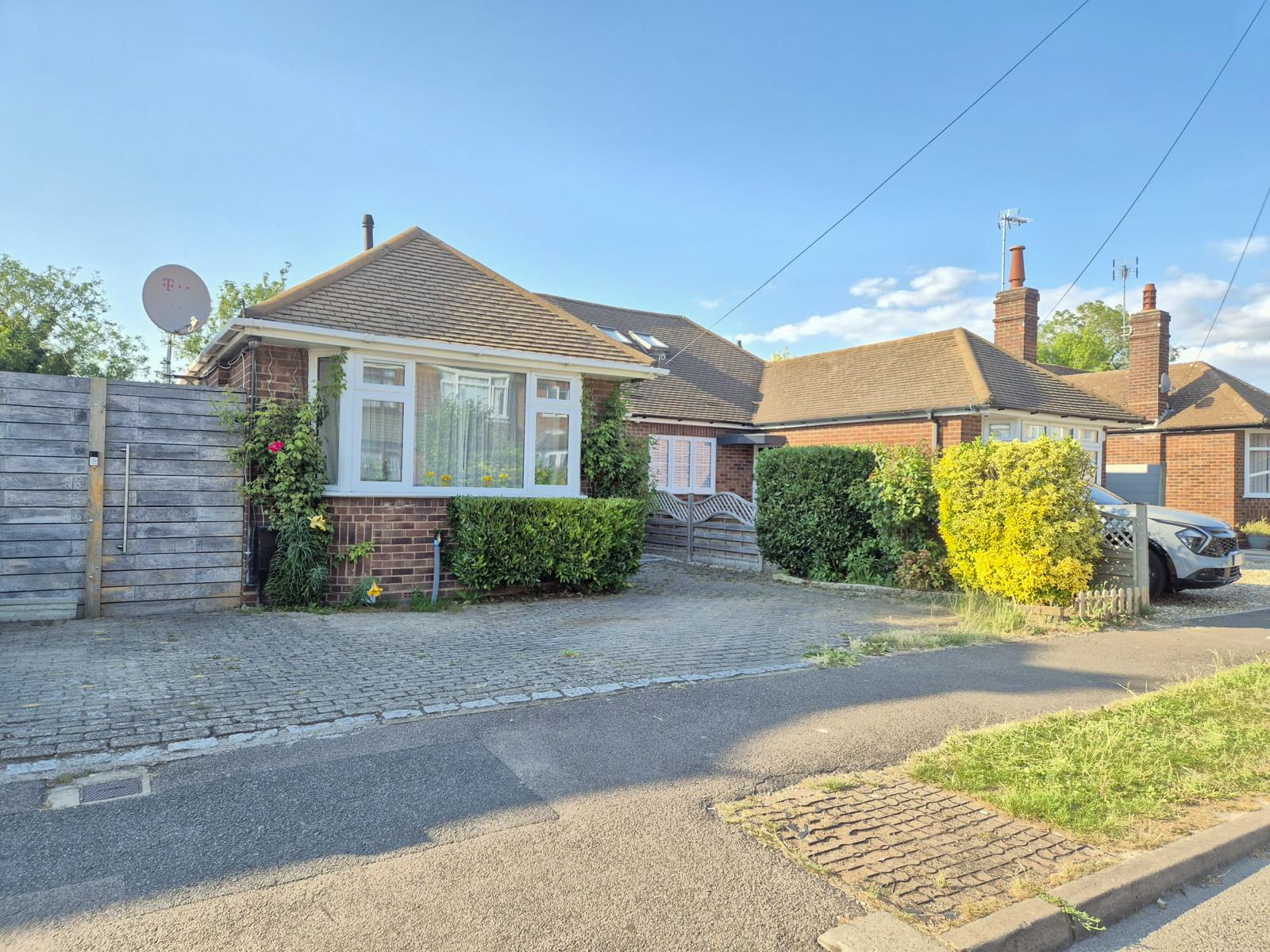 Semi Detached House in Dunstable