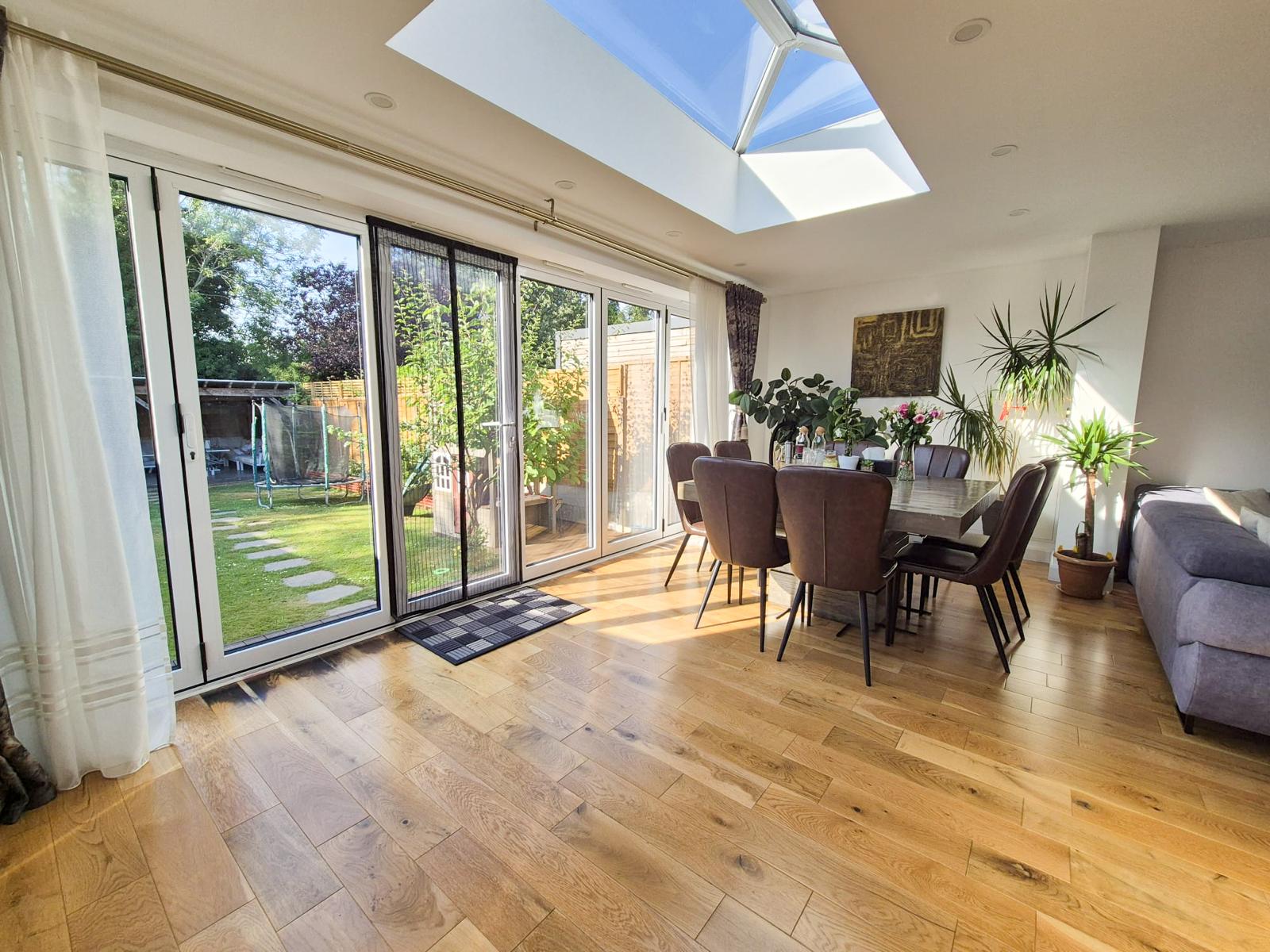 Semi Detached House in Dunstable
