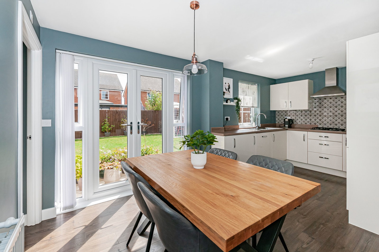 Detached House in Hull 2