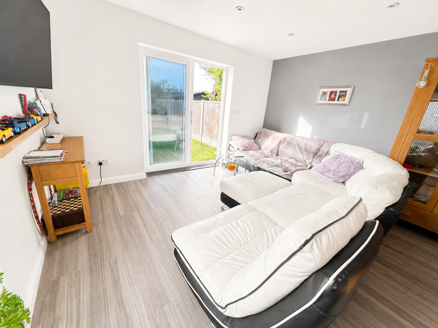 Terraced House in Dunstable