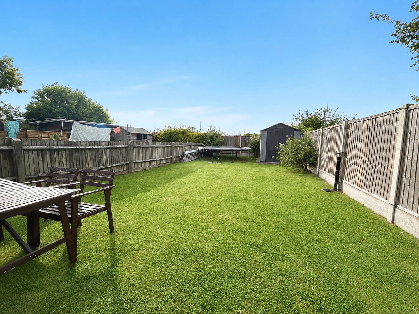 Terraced House in Dunstable