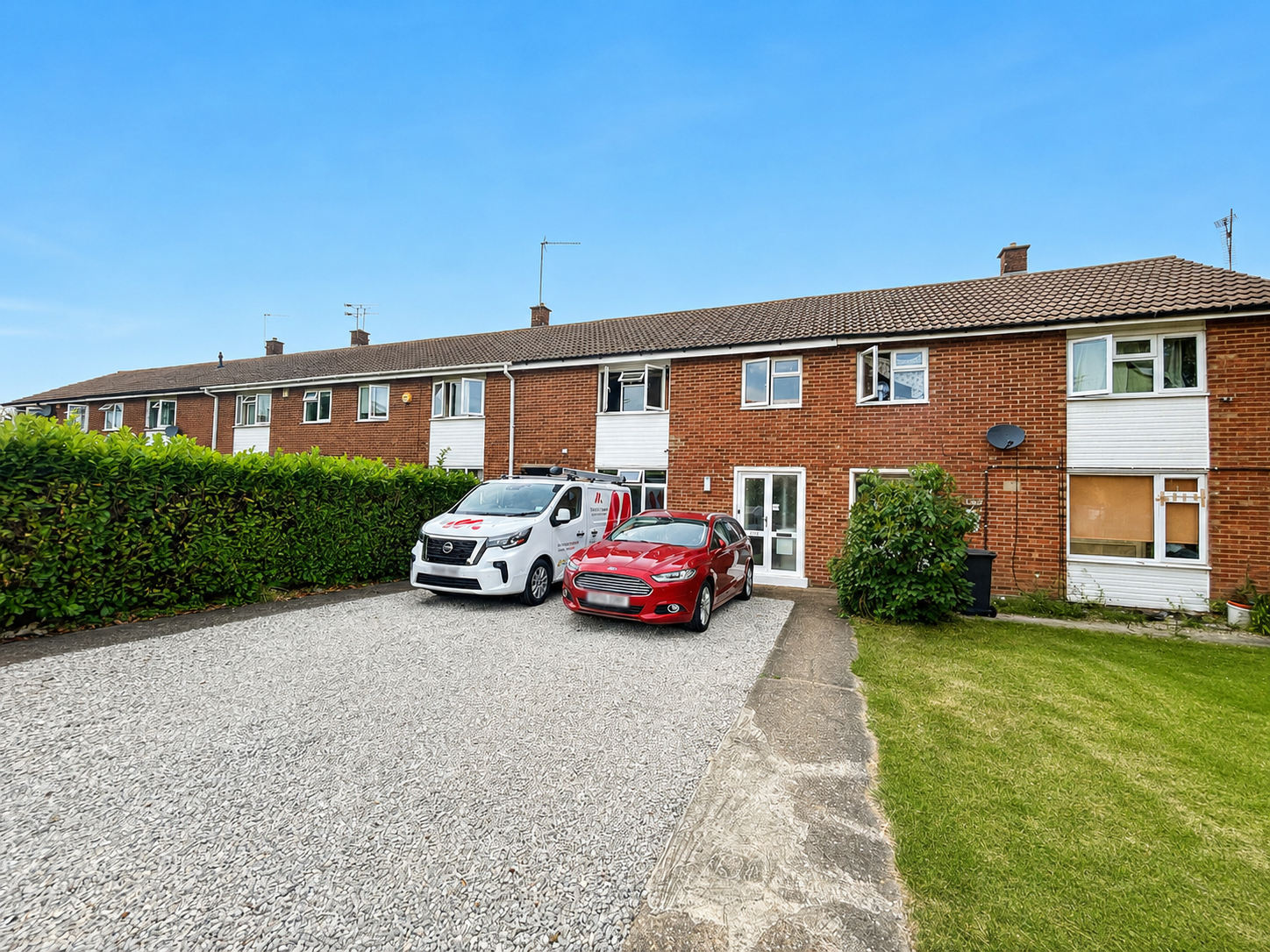 Terraced House in Dunstable