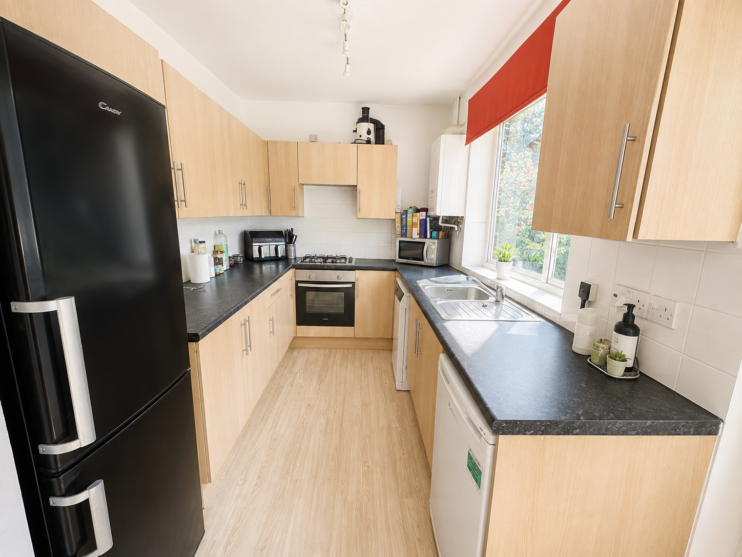Semi Detached House for sale in Leicester, Astill Drive, Abbey, Leicester, LE4 2PB