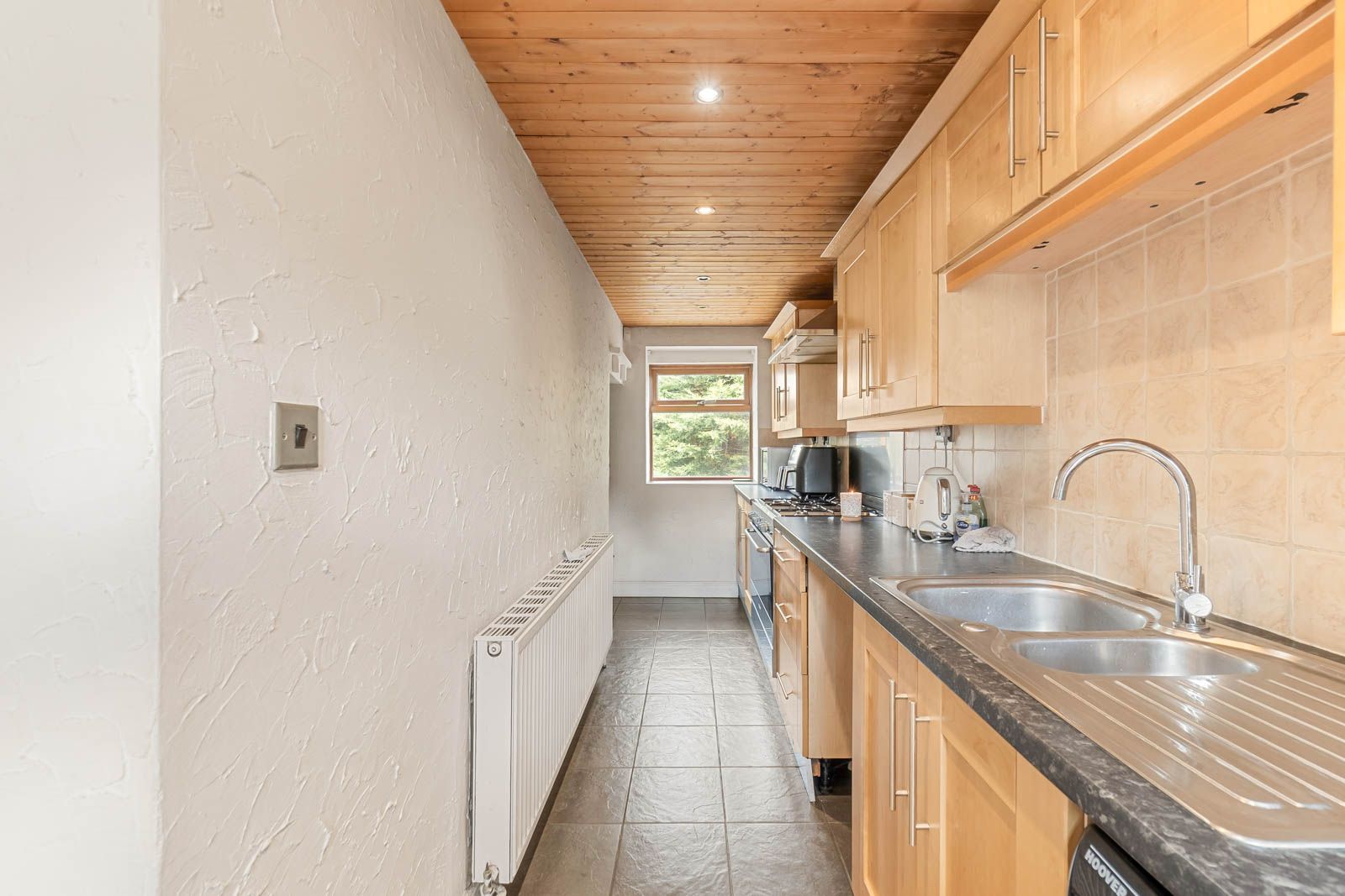 Semi Detached House in Bradford 5