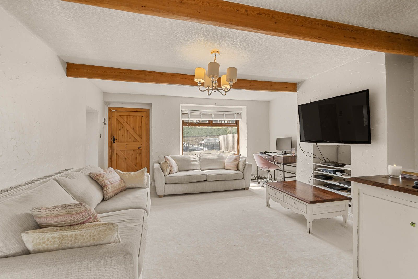 Semi Detached House in Bradford 3