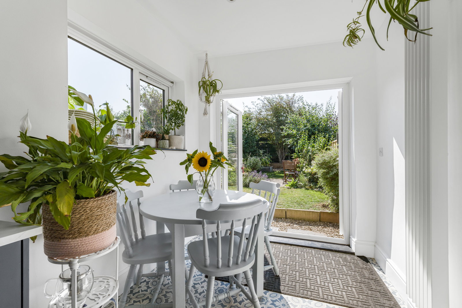 Semi Detached House in Cheltenham