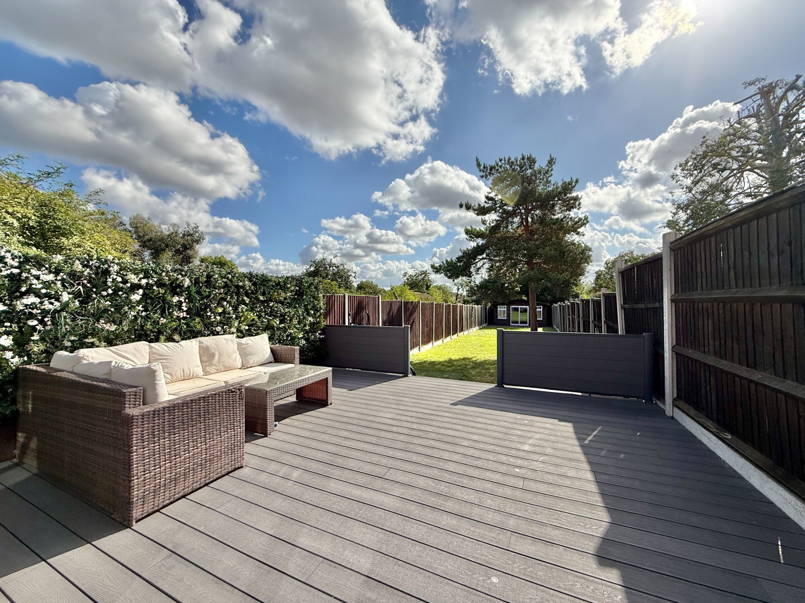 Semi Detached House in Hornchurch