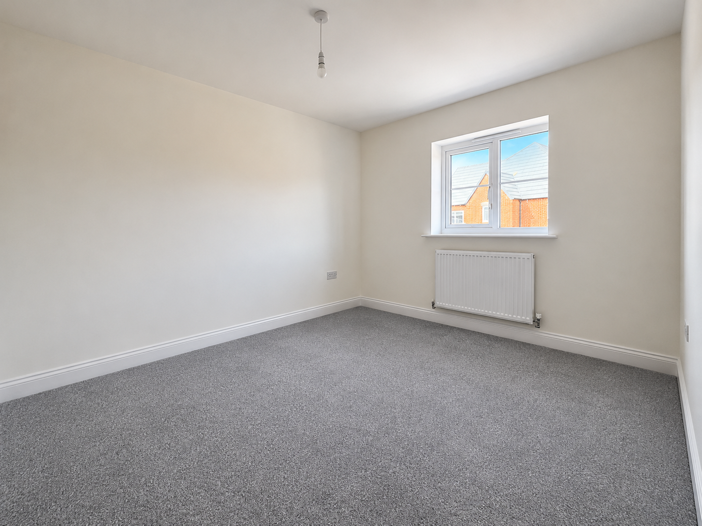 Detached House in Coventry