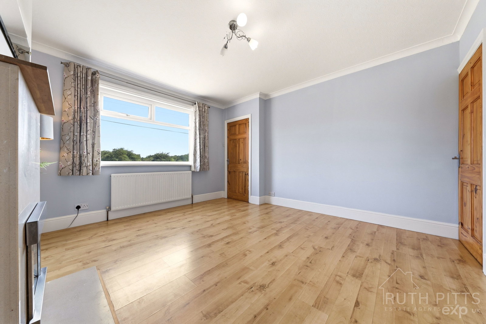 End Of Terrace House in Wakefield