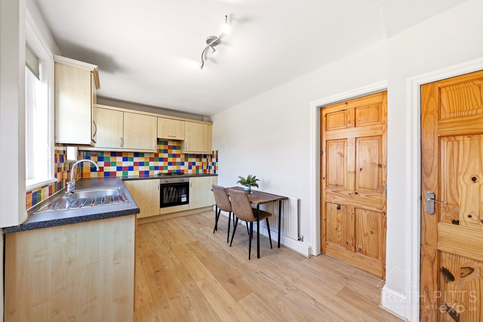End Of Terrace House in Wakefield