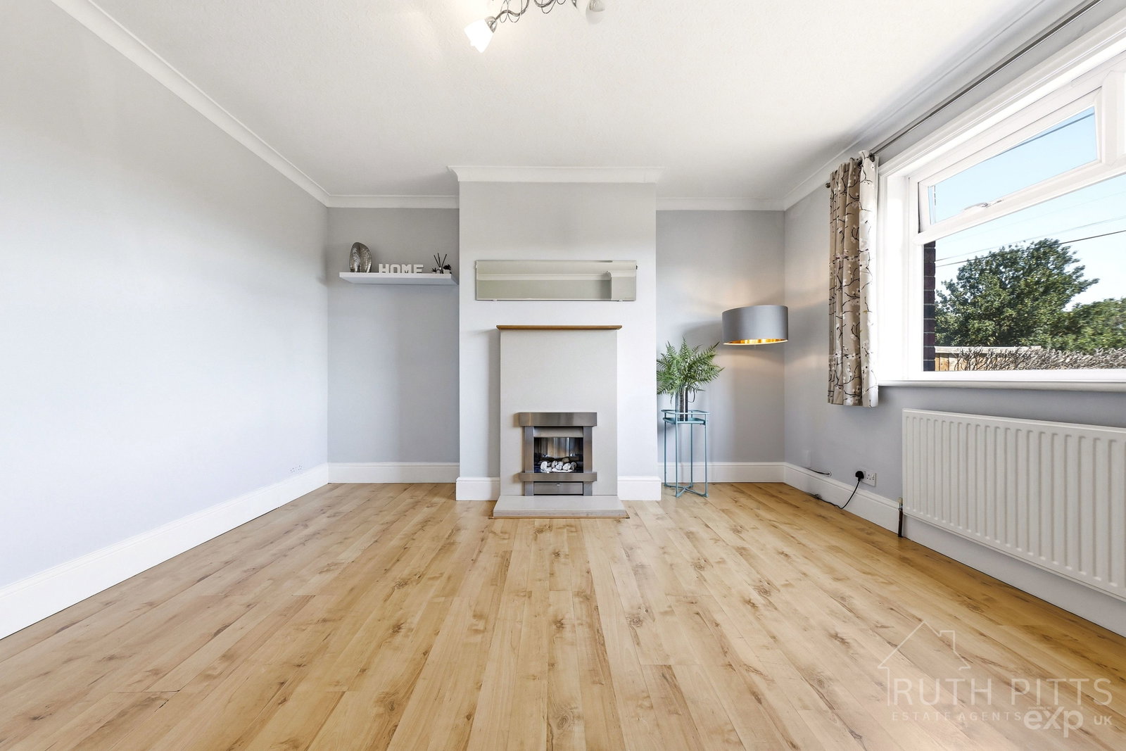 End Of Terrace House in Wakefield