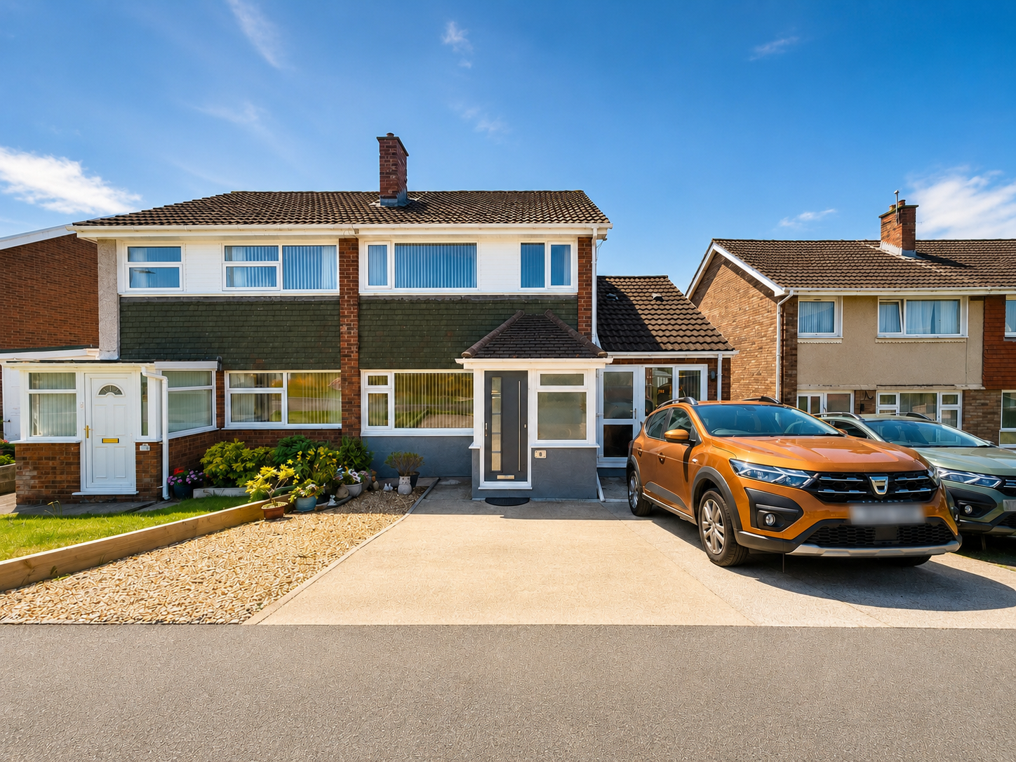 Semi Detached House in Swansea