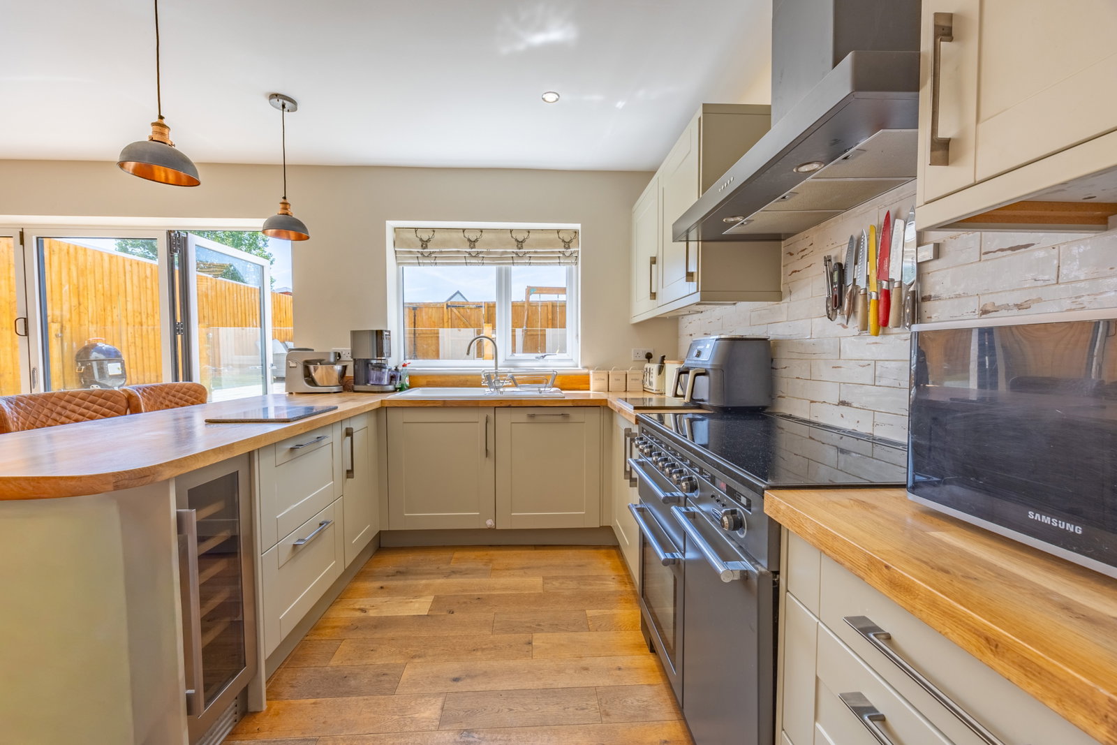 Semi Detached House in Bristol