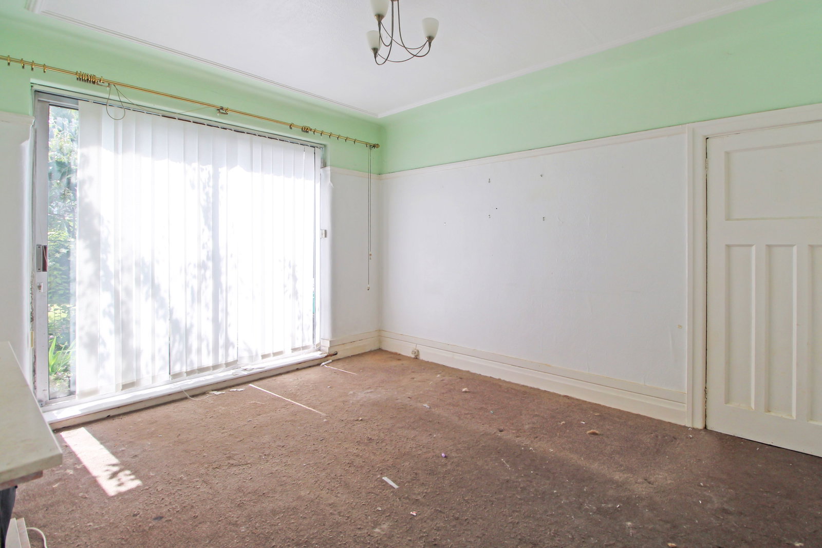 Semi Detached House in Birkenhead