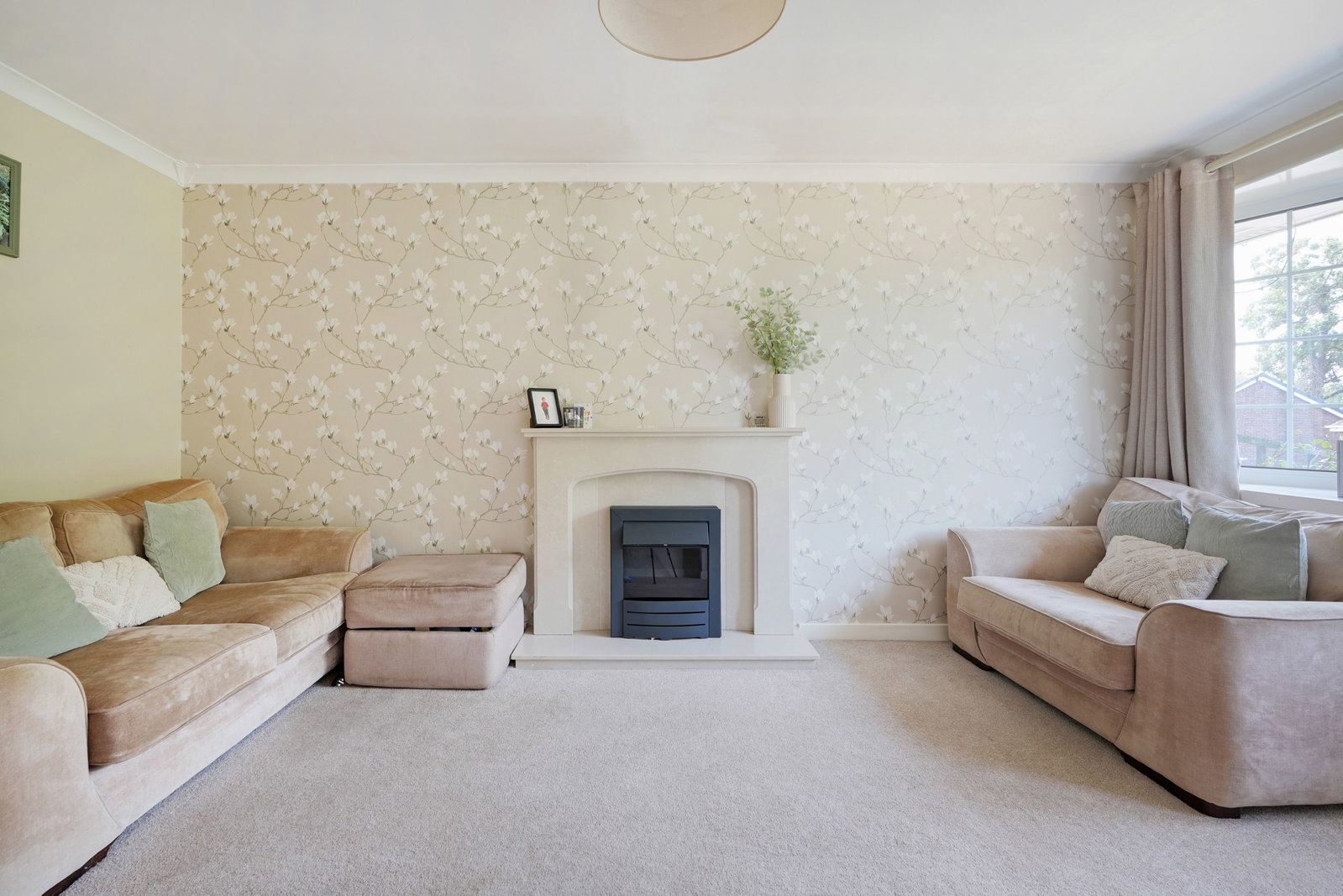 Semi Detached House in Sheffield
