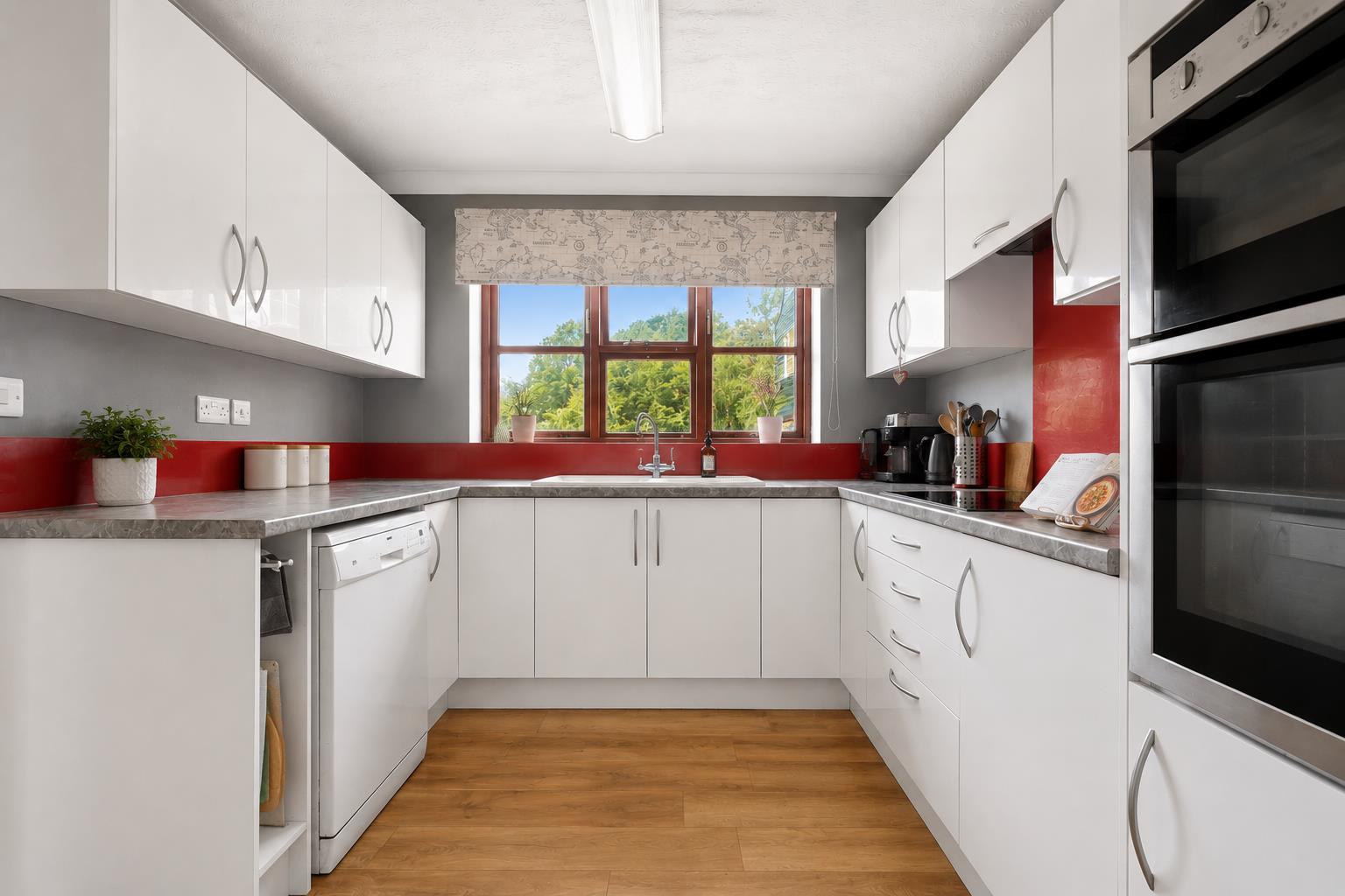 Detached House in Colchester