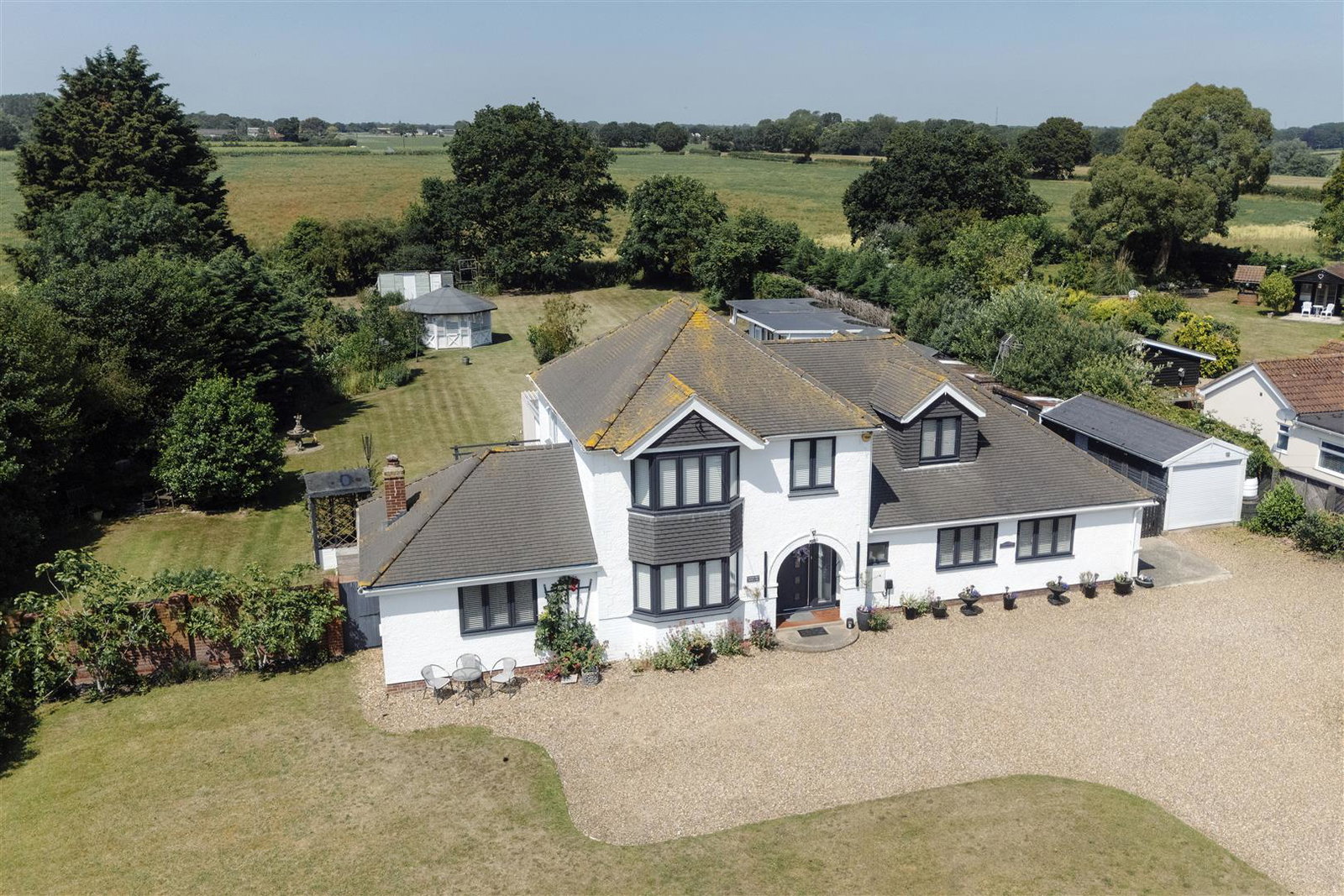 Detached House in Clacton-On-Sea