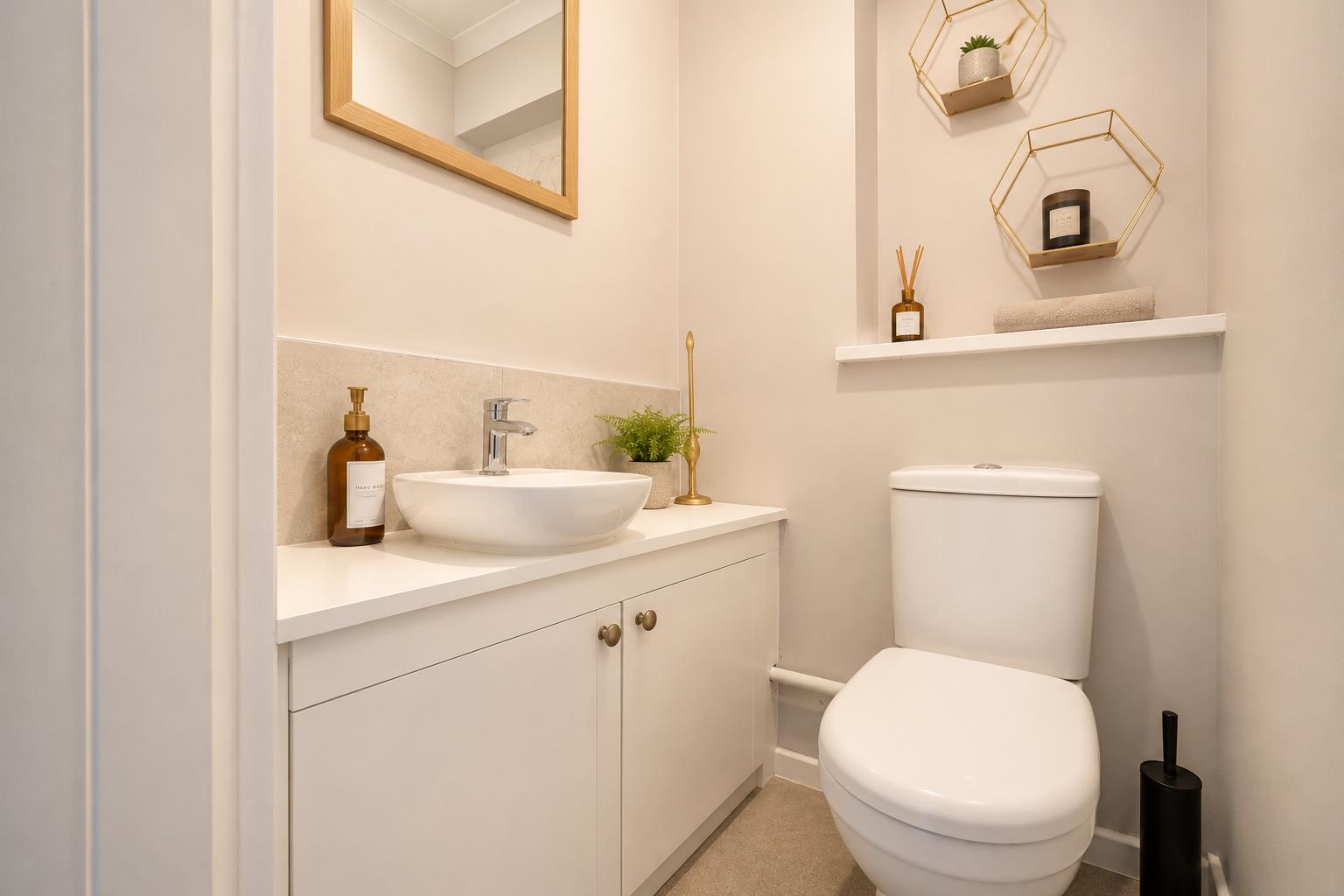 Semi Detached House in Colchester