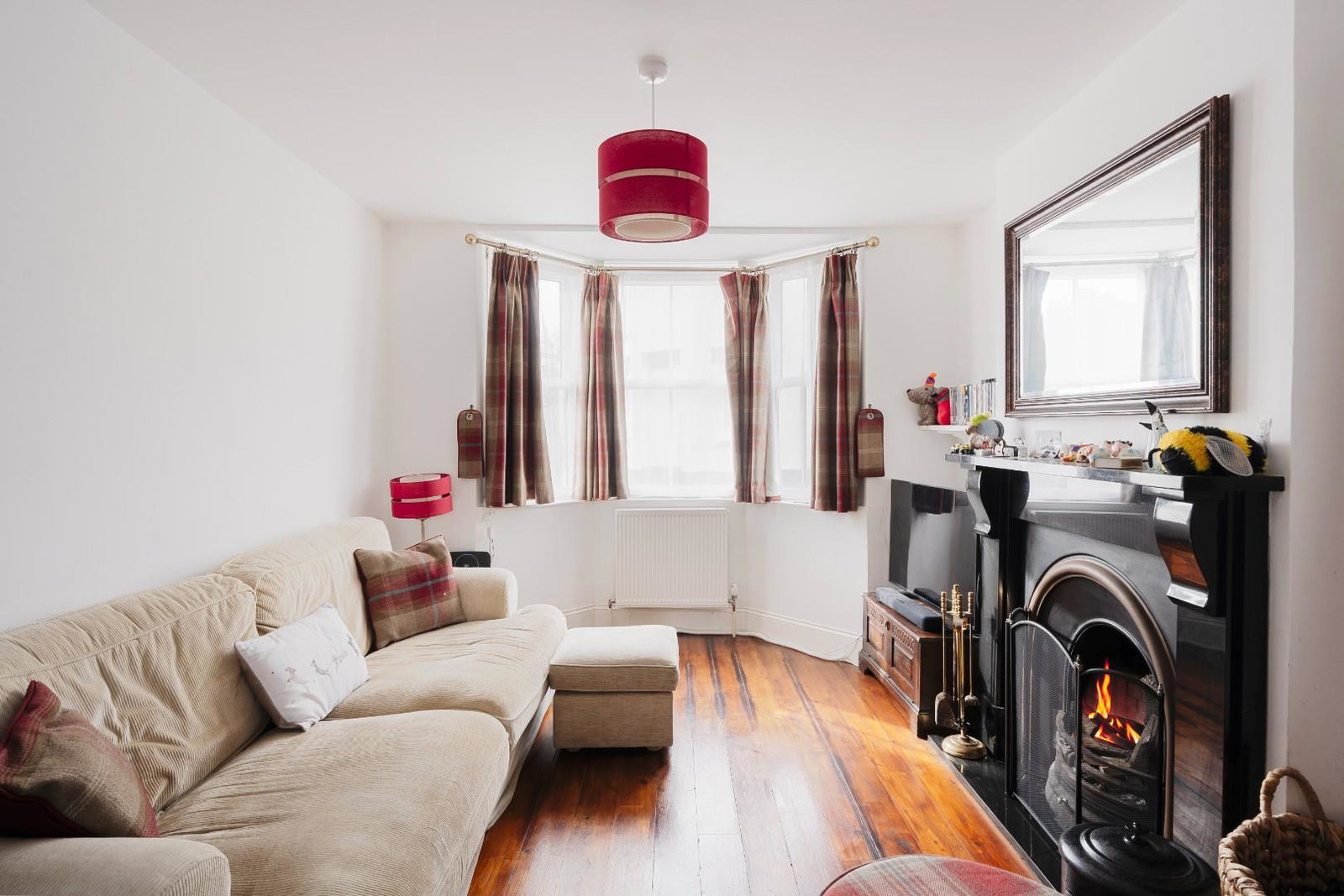 Semi Detached House in Colchester
