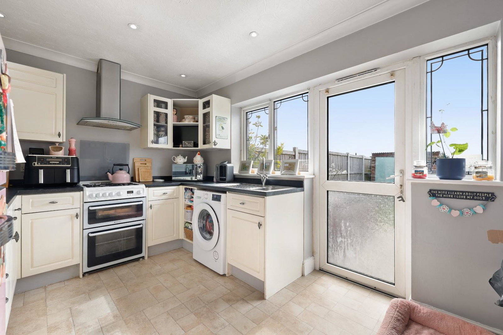 Semi Detached House in Colchester