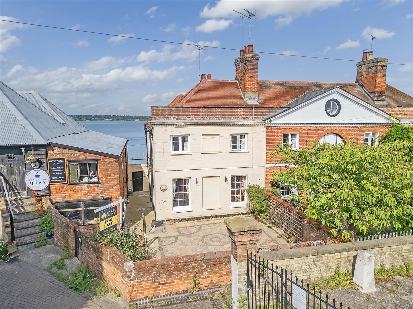 Semi Detached House in Manningtree