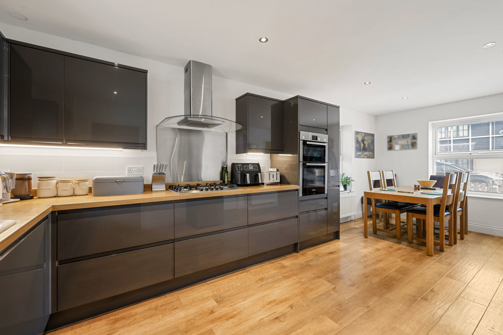 Detached House in Colchester