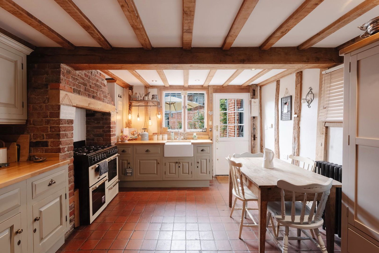 Semi Detached House in Colchester