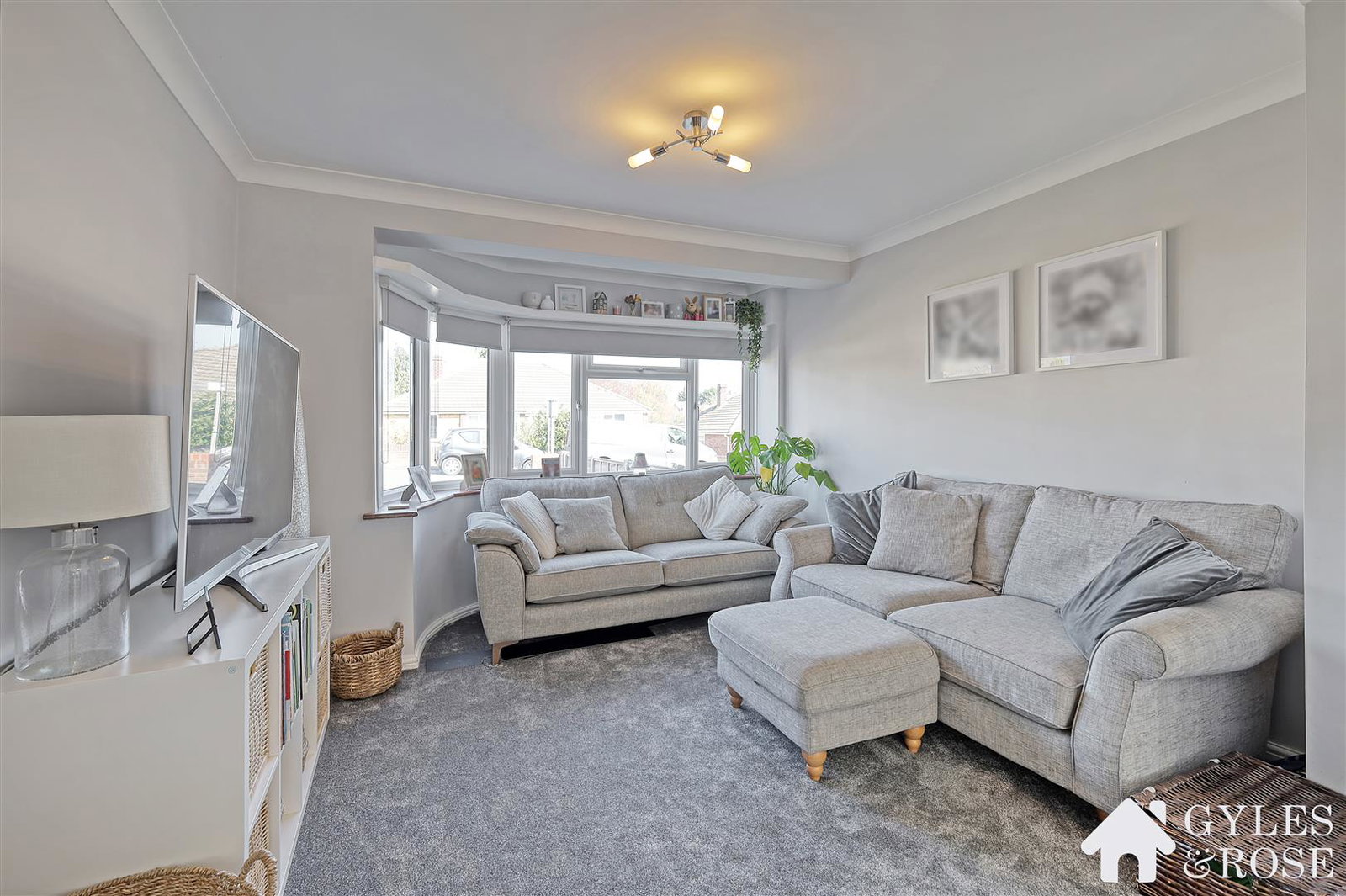 Semi Detached House in Colchester
